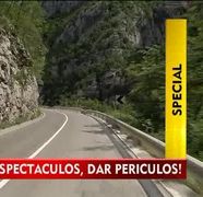 Drum SPECTACULOS, dar PERICULOS! Mare atentie la cum conduceti pe soselele dificile VIDEO